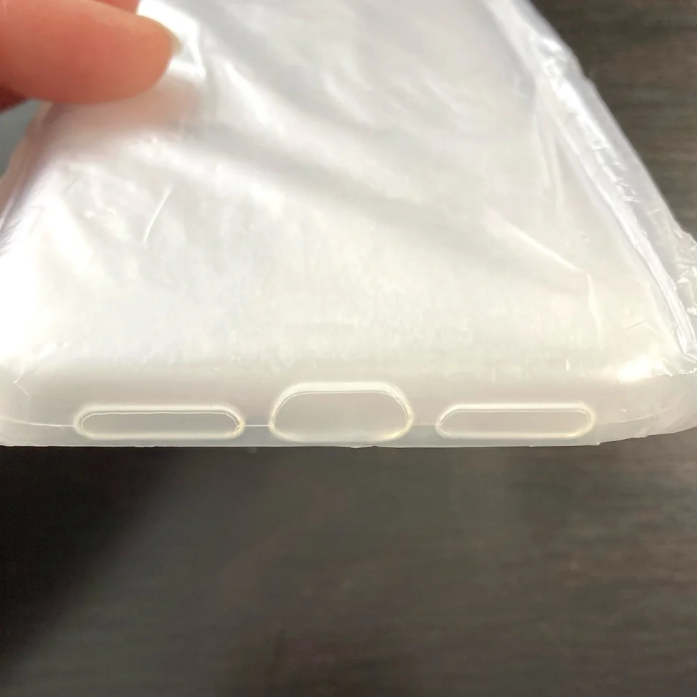 NEW Apple iPhone 11 / iPhone XR Clear Transparent 6.1” Velo Case